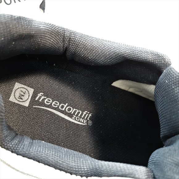 FREEDOM FITi SNEAKER WHITE WITH BLUE SPORTY ACCENTS SIZE 7M - Picture 5 of 6